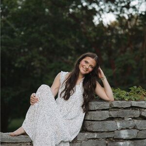 Meet your Posher, Alison